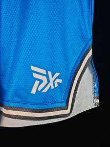 เสื้อบาสเก็ตบอลพิมพ์ลายแบบซับลิเมชั่นสั่งทำพิเศษจาก PUFFIN SPORTS สำหรับผู้ชาย คอกลม แขนกุด ระบายเหงื่อได้ดี ป้องกันแบคทีเรีย ผลิตจากโพลีเอสเตอร์ - Product Image 4