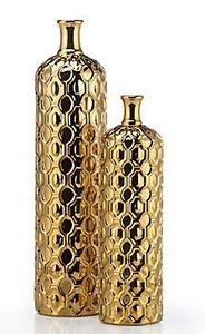 Ensemble de 2 vases modernes en laiton doré, faits à la main, pour décoration de table, idéal pour un cadeau de pendaison de crémaillère - Product Image 1
