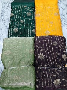 Tissu brodé de sequins lourds aux couleurs vives pour robes, vente en gros, OEM, export, fournisseur textile haut de gamme. - Product Image 2