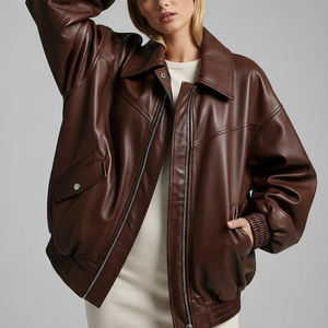 Veste d'hiver pour femme en cuir véritable, style matelassé, coupe-vent, doublure en laine écologique - Product Image 2