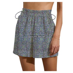 Nouveaux shorts de week-end pour femmes avec cordon de serrage, imprimé floral, coupe décontractée, en coton, imprimé à la main - Product Image 5