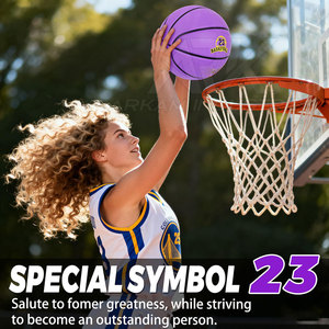 Ballon de basketball de haute qualité avec une construction durable et une prise confortable pour les séances en intérieur et en extérieur - Product Image 3