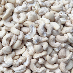 Cheap Bulk Ready To Ship Raw Cashew <b>Nuts</b> WW180, WW240, WW320, LP Cashew <b>Nut</b> Cambodia Cashew <b>Nuts</b> Low MOQ - Product Image 1