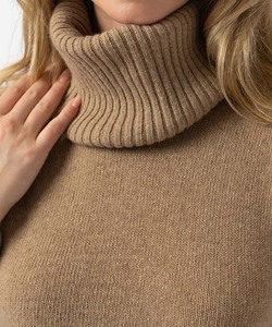 Chemise en tricot sexy à col en V et épaules dénudées, respirante, pour femmes, tenue de soirée élégante, pull élégant pour femmes, hauts élégants pour soirée - Product Image 5