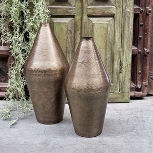Jarrón de Hierro Forjado Martillado |   Jarrón de Metal con Acabado en Cobre Antiguo |   Maceta Alta Decorativa de Hierro para Adornos del Hogar, Venta al Por Mayor - Product Image 1
