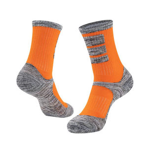 Calcetines Deportivos Personalizados con Diseño Gratuito, Base de Felpa de Alta Calidad, Impresión Digital para Actividades al Aire Libre - Product Image 1