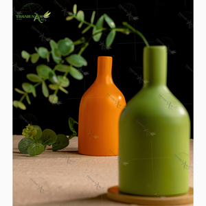 แจกันไม้และไม้ไผ่แบบมินิมอลจากเวียดนามสำหรับตกแต่งบ้าน - Product Image 1