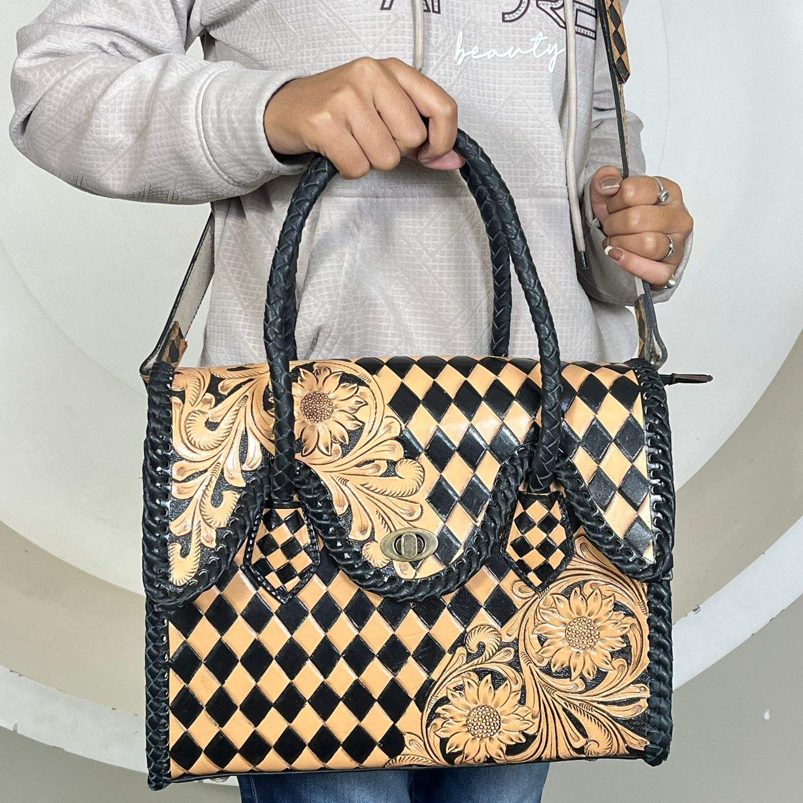 Black & Tan Checkered