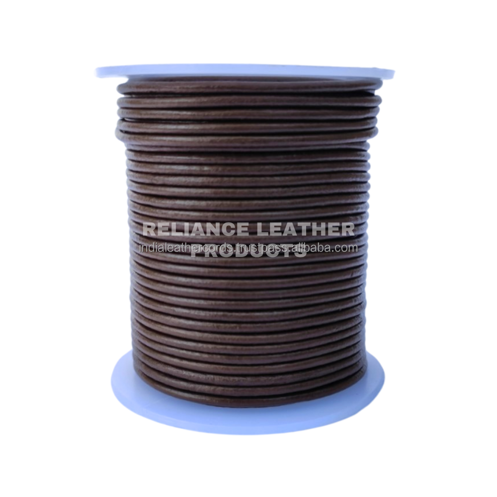 สีน้ำตาลเข้ม