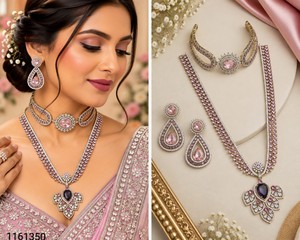 Ensemble de colliers élégants en pierre AD double couche, comprenant un collier ras-du-cou et un long collier en diamant américain brillant, avec boucles d'oreilles pendantes assorties, vente en gros - Product Image 4