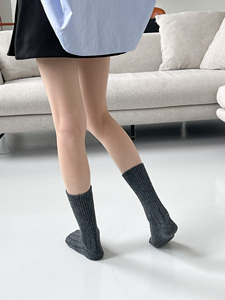 Chaussettes mi-mollet en laine élastique épaisse de style coréen SAED, chaudes, douces et confortables pour femmes, hiver - Product Image 3