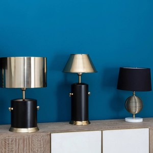Lampe de table moderne noire et dorée, lampe de table décorative, lampe de designer, lampe d'appoint, lampe de table pour la décoration de la maison - Product Image 1