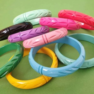 Stylish Design Multi-Color Resin <b>Bangles</b> Handicrafts Jewelry for Craft Usage Model Pattern Gift Resin Bracelets Party Wedding - Product Image 1