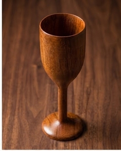 Juego de dos copas de vino de madera de mango, diseño minimalista hecho a mano, tallo medio, para vino tinto, ocasiones de boda - Product Image 3