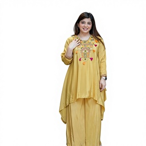 ชุดคุर्ติสไตล์อินเดีย ปากีสถาน ฝรั่งเศส ผ้าเครปสวยหรู ดีไซน์เนอร์ คอร์ดเซ็ต สไตล์บอลลีวูด ชุดลำลองสำหรับงานแต่งงานและงานปาร์ตี้ - Product Image 5