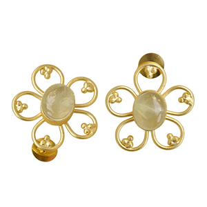 Pendientes Clásicos Vintage con Flores, Chapados en Oro de 18K, con Bisel de Cuarzo, Joyería de Latón para Mujer, para Bodas - Product Image 3
