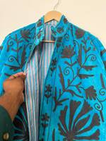 Blouson bomber léger et écologique en velours brodé tendance automne/hiver, broderie florale, velours réversible Suzani