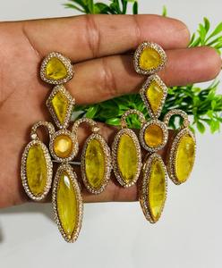 Pendientes Largos Geométricos de Lujo en Color Amarillo, Chapados en Oro con Pedrería, Joyería de Moda para Mujer, Novia, Boda - Product Image 5