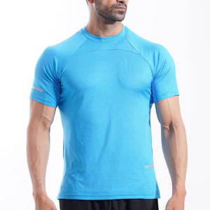 Ropa Deportiva para Hombre, Personalizada, de Poliéster y Elastano, Corte Regular, 180 Gramos, Deportiva, Ecológica, Transpirable, para Correr - Product Image 2