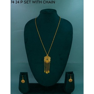 Hermoso conjunto de collar con colgante Jhalar chapado en oro, estilo étnico, conjunto de joyería de aleación de oro, collar con cadena para mujer, joyería de moda. - Product Image 4