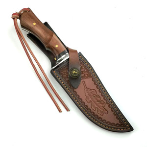 Hecho a mano de acero de Damasco Bushcraft caza Skinner cuchillo EDC cuchillo de supervivencia hueso quemado y cuchillos con mango de madera - Product Image 4