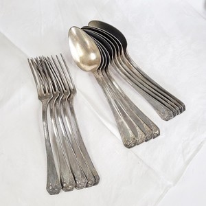 Ensemble de 5 fourchettes à dessert vintage en métal, finition mate, compatibles lave-vaisselle, pour mariage et usage domestique - Product Image 2