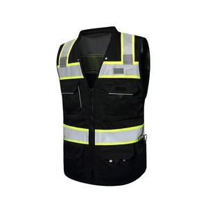 Chaleco de Seguridad de Alta Visibilidad para Hombre, Negro, Reflectante, con Cierre de Cremallera y Bolsillos - Product Image 1