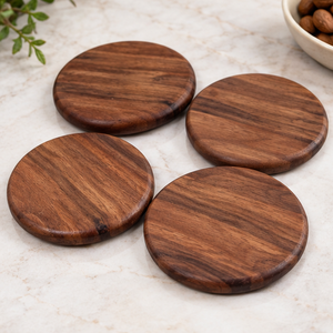 Juego de posavasos de madera redondo estándar de latón AK de 5 posavasos atractivos a precio mayorista para decoración de mesa/artículo de utensilios de cocina - Product Image 1