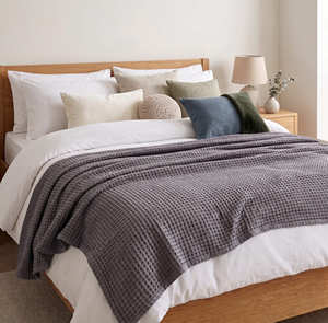 Woven Cotton Blanket 140x220 cm Blue <b>Bed</b> Cover <b>Throw</b> <b>for</b> Modern Home Bedroom and Hospitality Décor - Product Image 5
