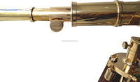 Instrument de navigation maritime décoratif antique avec finition en laiton brillant Vintage Pirates télescope trépied en bois sur pied