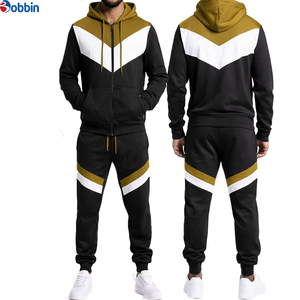 Conjunto Deportivo Personalizado de Alta Calidad con Capucha y Bloques de Color, Conjunto Deportivo Transpirable Personalizado para Hombre, Conjunto Deportivo con Logotipo Personalizado para Hombre - Product Image 5