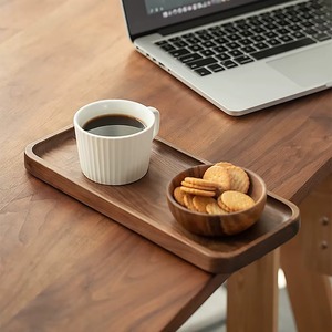 Plateau de service rectangulaire fin en bois de noyer moderne Rehman Craft, facile à nettoyer, avec coussinets en feutre pour thé, café, collations et desserts - Product Image 3