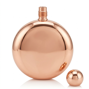 Gourde à liqueur ronde en métal finition cuivre avec bouchon assorti, portable pour voyage, camping, bar, poche, pour hommes et garçons d'honneur - Product Image 1