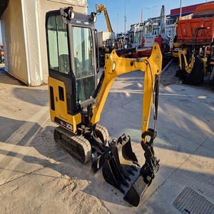 Miniexcavadora hidráulica duradera diseñada para máxima productividad en espacios confinados y condiciones de trabajo exigentes - Product Image 6