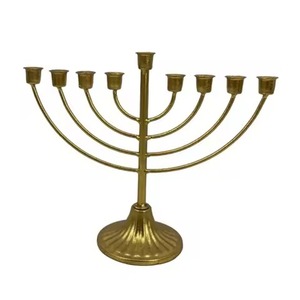 Élégant Chandelier en Métal à 9 Bras, Porte-Bougie Menorah Décoratif, Centre de Table, Accent d'Intérieur - Product Image 6