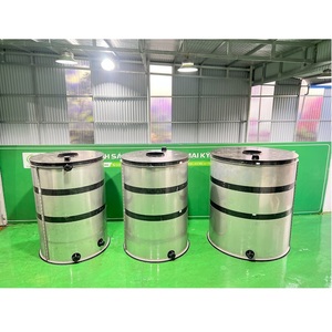 Tanques cilíndricos de PE y HDPE para agua, aceite y combustible de Vietnam Plastic Chemicals con 1 año de garantía. - Product Image 1