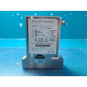 Controlador de Flujo Másico Brooks GF125CXXC GF125C-907048 NF3 15000SCCM Usado Como Está, Piezas de Equipos Semiconductores Legacy - Product Image 3