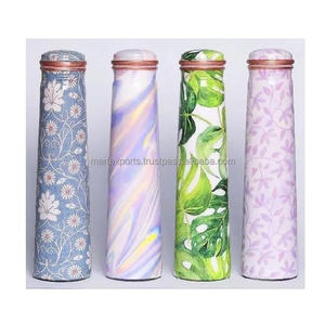 Bouteille d'eau en cuivre authentique, idéale pour un usage quotidien, favorisant la digestion, l'hydratation et l'équilibre du bien-être. - Product Image 2