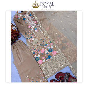 Nuevo Diseño de Ropa de Estilo Indio, el Mejor Atuendo para Fiestas, Traje Sharara de Seda Chinnon Pesada con Bordado de Lentejuelas en Venta - Product Image 2
