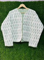 Vente en gros et fabrication de vestes en coton matelassées faites à la main en Inde, vestes vintage en coton Kantha, réversibles, à bords bruts