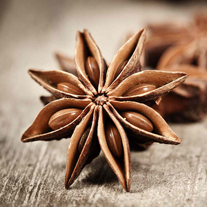Anís estrellado crudo y seco de alta calidad premium de Vietnam, marca Agrikim, 100% natural. Contactar a la Sra. Doris +84 35 254 2206 - Product Image 1