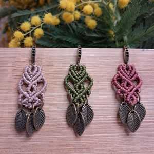 งานฝีมือมาคราเม่รูปใบไม้สไตล์โบโฮ |   เครื่องประดับเชือกถักมือ |   โลหะผสมมีค่า |   ฮาริ อม ครีเอชั่นส์ |   ของขวัญงานแต่งงาน - Product Image 3