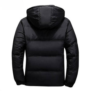 Chaqueta de plumón clásica de lujo para hombre, chaqueta de plumón gruesa, impermeable y cálida de marca de diseñador a la moda para hombre. - Product Image 2