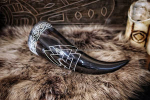 Viking <b>Drinking</b> <b>Horn</b> Valknut Symbol for Festivals Decor 250-500ml Capacity 28-35cm Long Handcrafted Quality Organic Material - Product Image 4