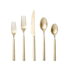 Ensemble de couverts mats dorés 5 pièces en acier inoxydable, fourchette à dîner, couteau, cuillère, fourchette à salade, petite fourchette pour manger des salades et des apéritifs - Product Image 1