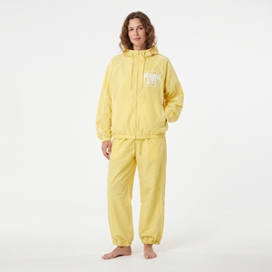 Conjunto Deportivo Informal de Dos Piezas de Poliéster para Mujer - Product Image 1