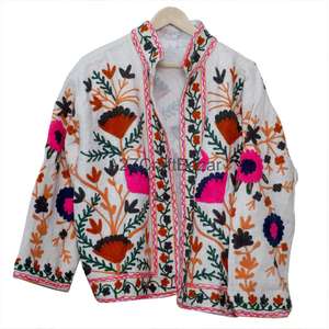 Veste élégante en coton TNT Suzani indien faite à la main, à col en V, tricotée, à volants, brodée, respirante et écologique pour l'hiver - Product Image 6