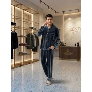 Conjunto de Pijama de Terciopelo de Lujo para Hombre - Ropa de Dormir Cálida de Invierno en Terciopelo Suave con Ribete y Bolsillos, Doble Tela Micro - Product Image 2