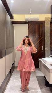 Nuevo Kurti Plazzo de Diseñador Fendy con Bordado y Espejo, Listo para Usar, el Más Vendido para Bodas y Festivales de Bollywood para Mujer - Product Image 4