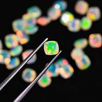 Opale synthétique de laboratoire, taille coussin, pierres précieuses lâches, blanc neige, 6,5 mm, 1,00 carat, poli, jeu de couleurs/opalescence pour bijoux